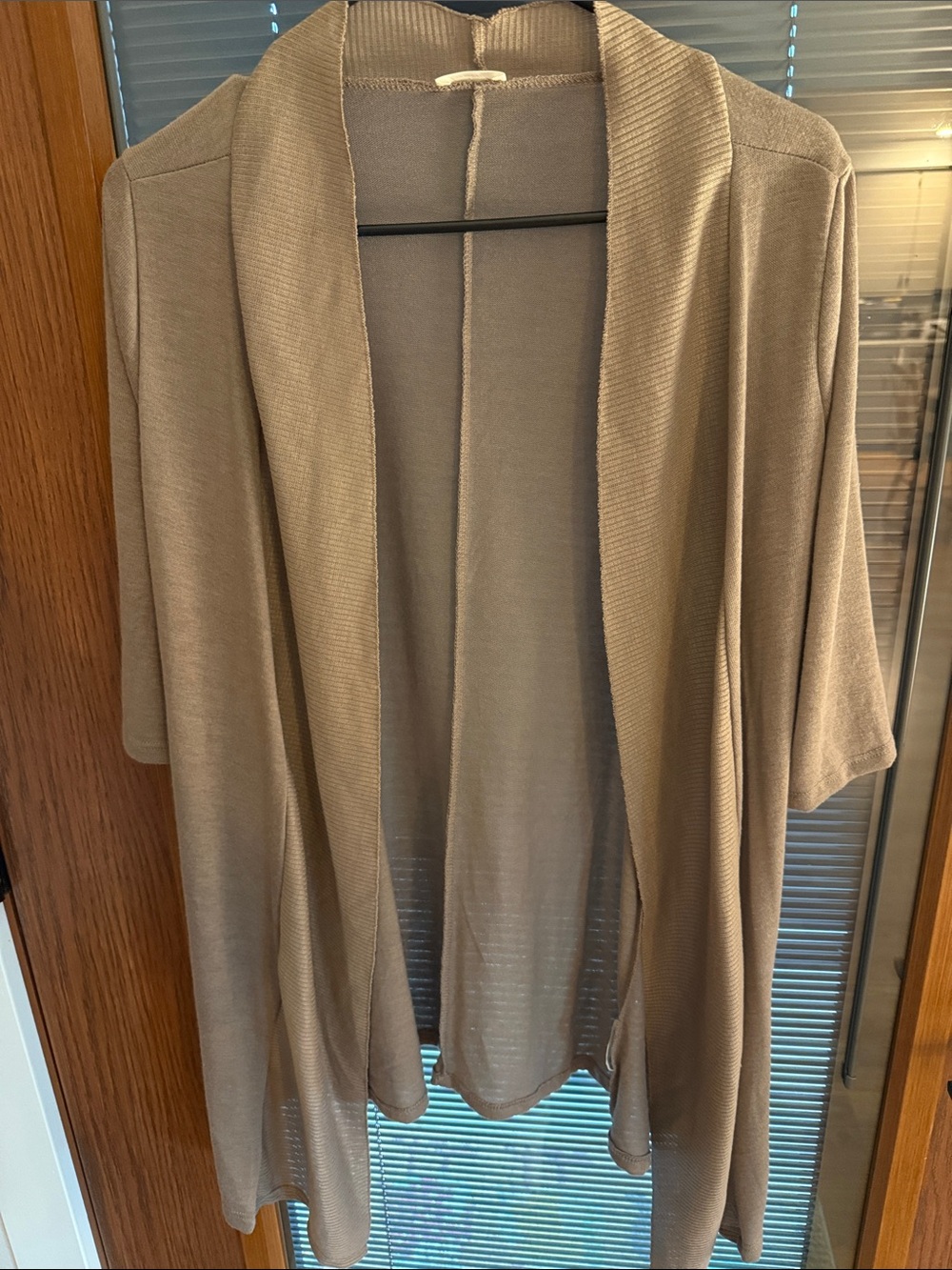 Women's Taupe Open-Front Short-Sleeve Cardigan